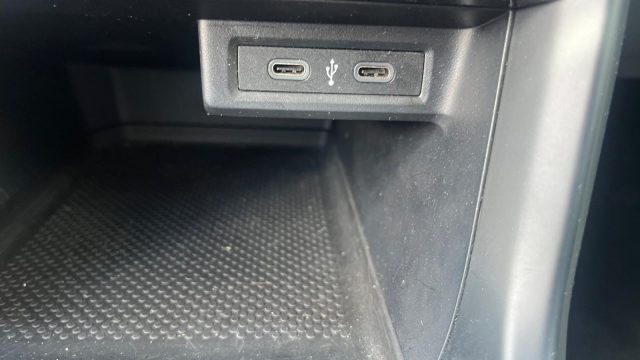 VOLKSWAGEN T-Cross usata, con Fari LED