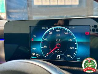 MERCEDES-BENZ CLA 180 usata, con Touch screen