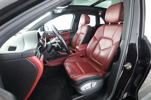 PORSCHE Macan usata 8