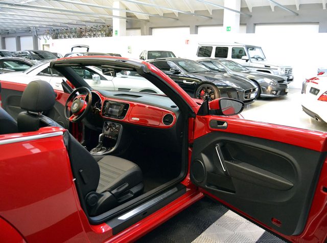 VOLKSWAGEN Maggiolino usata, con Airbag laterali