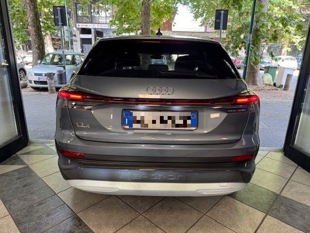 AUDI Q4 e-tron usata, con Alzacristalli elettrici