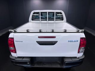 TOYOTA Hilux usata, con Specchietti laterali elettrici