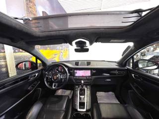 PORSCHE Macan usata, con Bracciolo