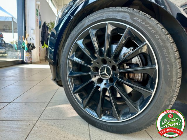 MERCEDES-BENZ C 220 usata, con Cerchi in lega