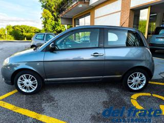 LANCIA Ypsilon usata, con Airbag