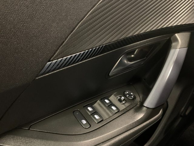 PEUGEOT 2008 usata, con Chiusura centralizzata telecomandata