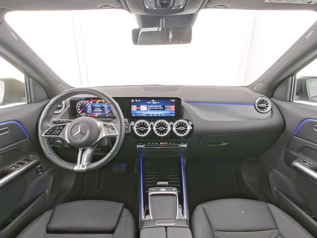 MERCEDES-BENZ GLA 180 usata, con Airbag Passeggero