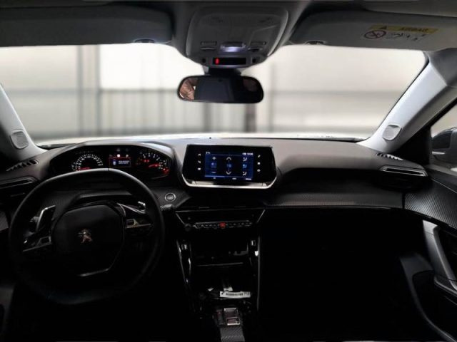PEUGEOT 2008 usata, con Airbag laterali