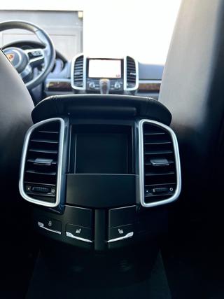 PORSCHE Cayenne usata, con Sedili riscaldati