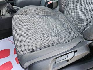 VOLKSWAGEN Touran usata 36
