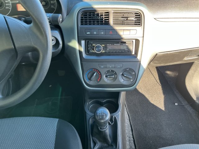 FIAT Grande Punto usata 12