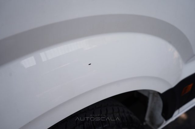 VOLKSWAGEN Crafter usata 22
