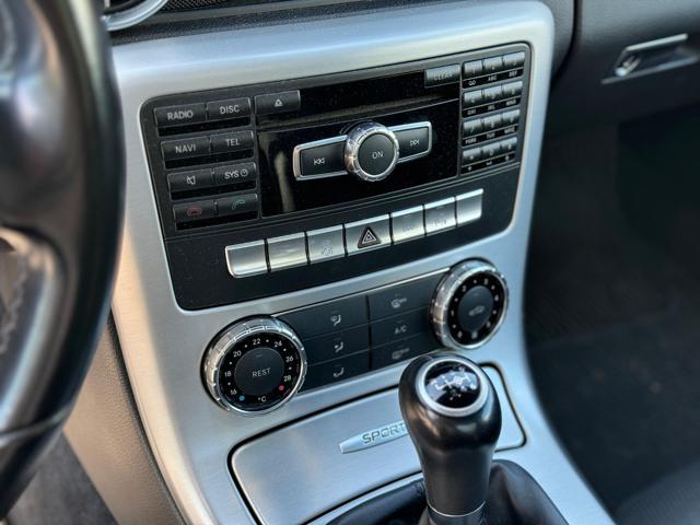 MERCEDES-BENZ SLK 200 usata, con Lettore CD