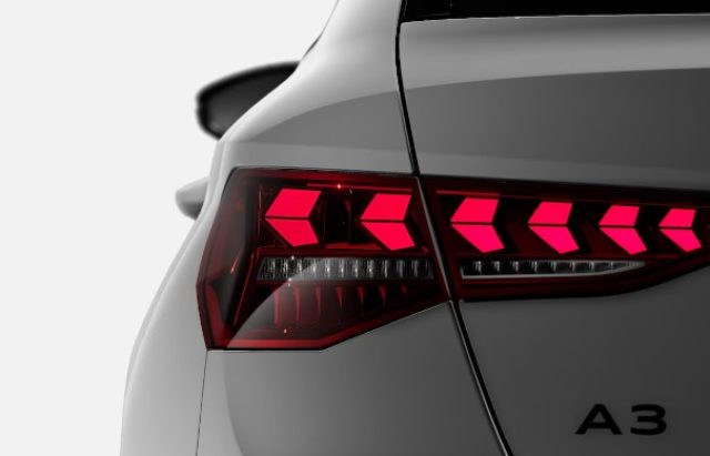 AUDI A3 usata, con Alzacristalli elettrici