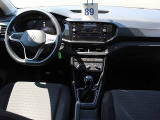 VOLKSWAGEN T-Cross usata, con USB
