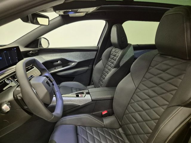 PEUGEOT 5008 usata, con Interni in pelle