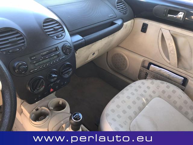 VOLKSWAGEN New Beetle usata, con Autoradio