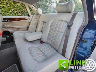 JAGUAR XJ8 usata, con Sensore di pioggia