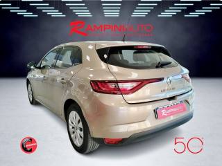 RENAULT Megane usata 9
