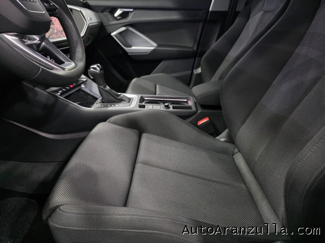 AUDI Q3 usata, con Specchietti laterali elettrici