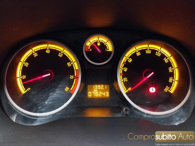 OPEL Corsa usata, con Specchietti laterali elettrici