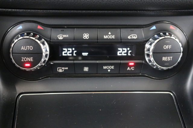 MERCEDES-BENZ CLA 200 usata 28