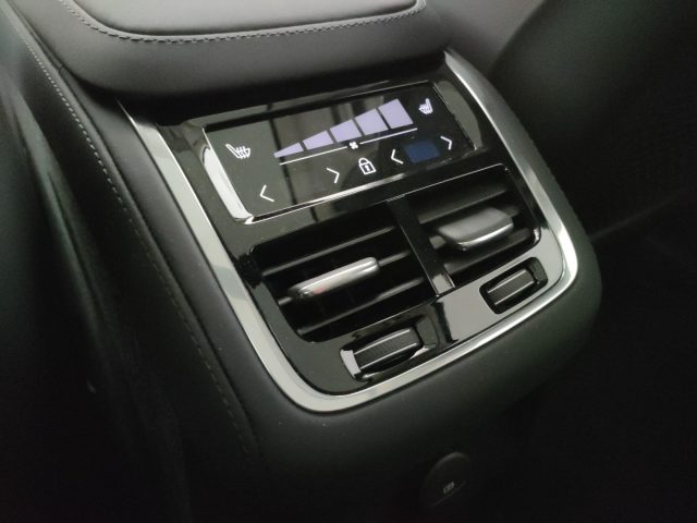 VOLVO XC90 usata, con Regolazione elettrica sedili