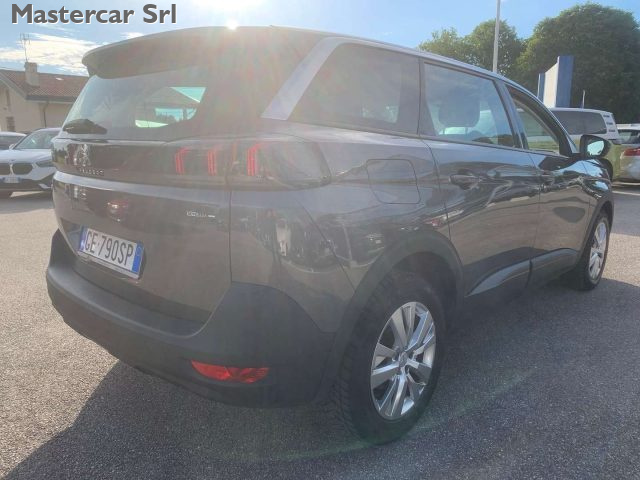 PEUGEOT 5008 usata, con Chiusura centralizzata