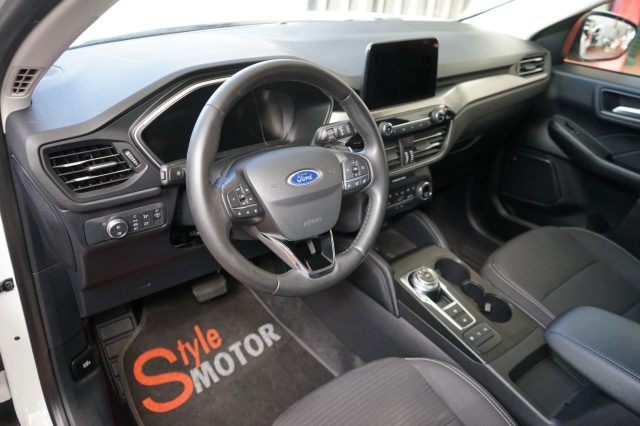 FORD Kuga usata, con Boardcomputer