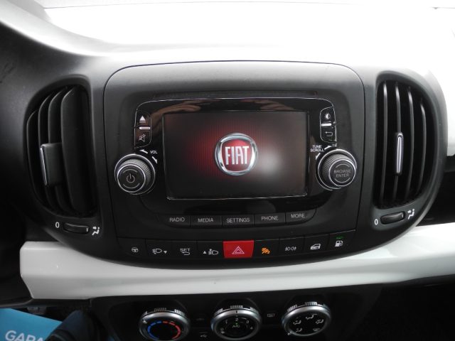 FIAT 500L usata, con Touch screen