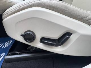 VOLVO XC60 usata, con Sistema di navigazione