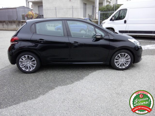 PEUGEOT 208 usata, con Climatizzatore