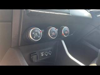 RENAULT Clio usata, con Volante in pelle