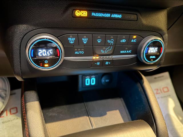 FORD Kuga usata, con Fendinebbia