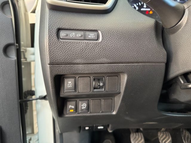 NISSAN Qashqai usata, con USB