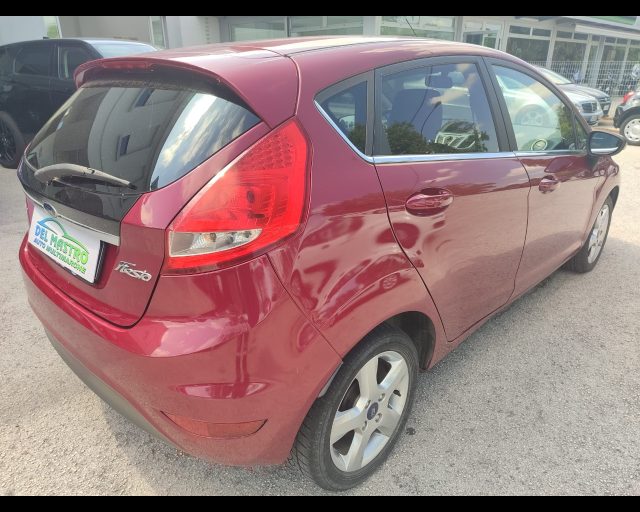 FORD Fiesta usata, con Chiusura centralizzata
