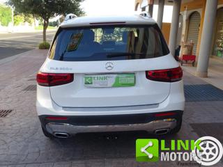 MERCEDES-BENZ GLB 200 usata 4