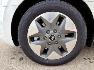HYUNDAI Staria usata, con Autoradio