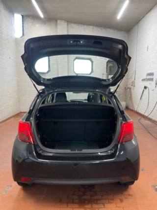 TOYOTA Yaris usata, con Chiusura centralizzata