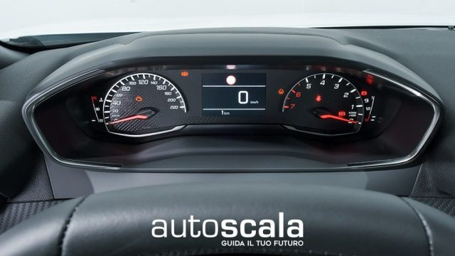 PEUGEOT 2008 usata, con Servosterzo