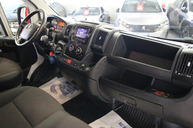 OPEL Movano usata, con ESP