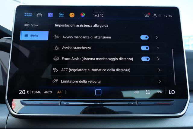 VOLKSWAGEN Golf usata, con Bracciolo