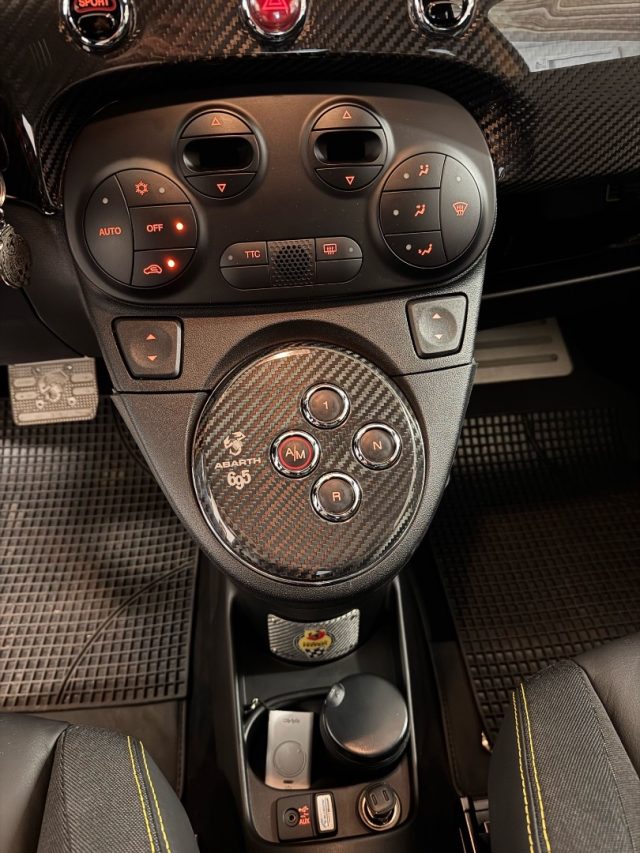 ABARTH 500 usata, con Fari Xenon