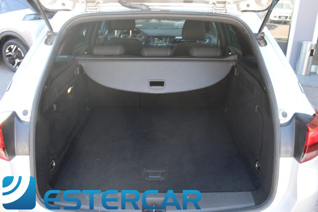 OPEL Astra usata, con Sistema di navigazione