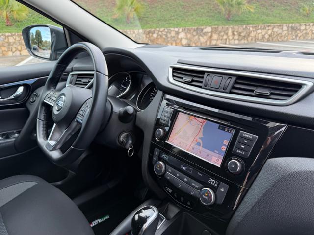 NISSAN Qashqai usata, con Touch screen