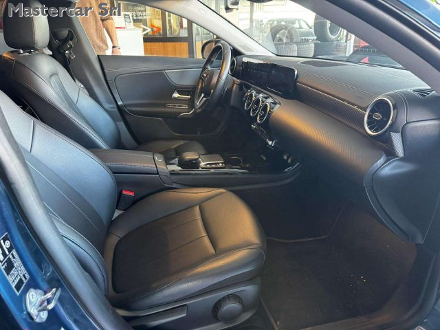 MERCEDES-BENZ CLA 200 usata, con Servosterzo