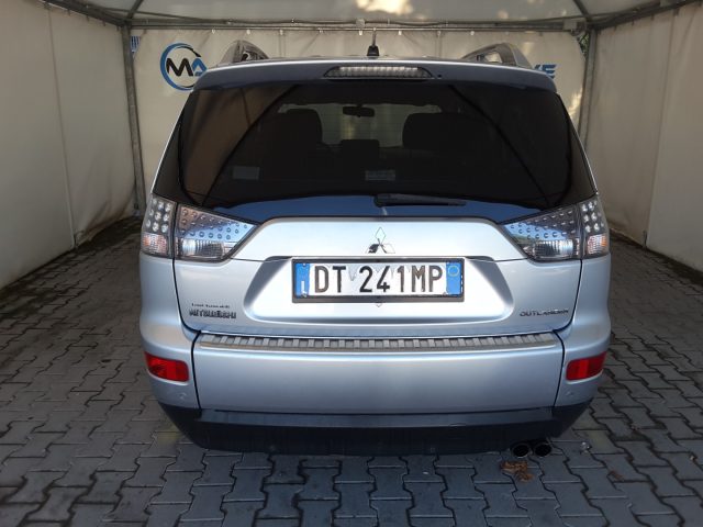 MITSUBISHI Outlander usata, con Filtro antiparticolato