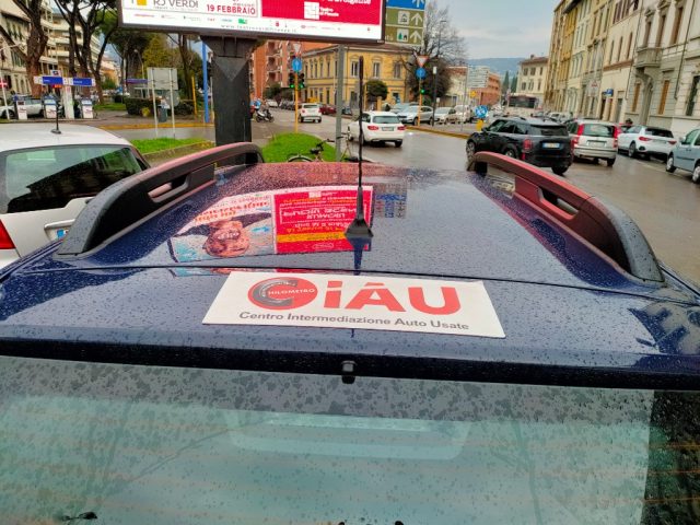 DACIA Duster usata, con USB