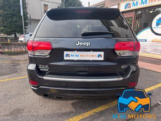 JEEP Grand Cherokee usata, con Autoradio