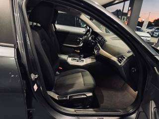 BMW 318 usata, con Fari Xenon